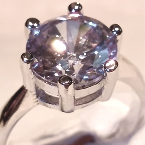 Large white sapphire in sterling. - Picture 5 of 10